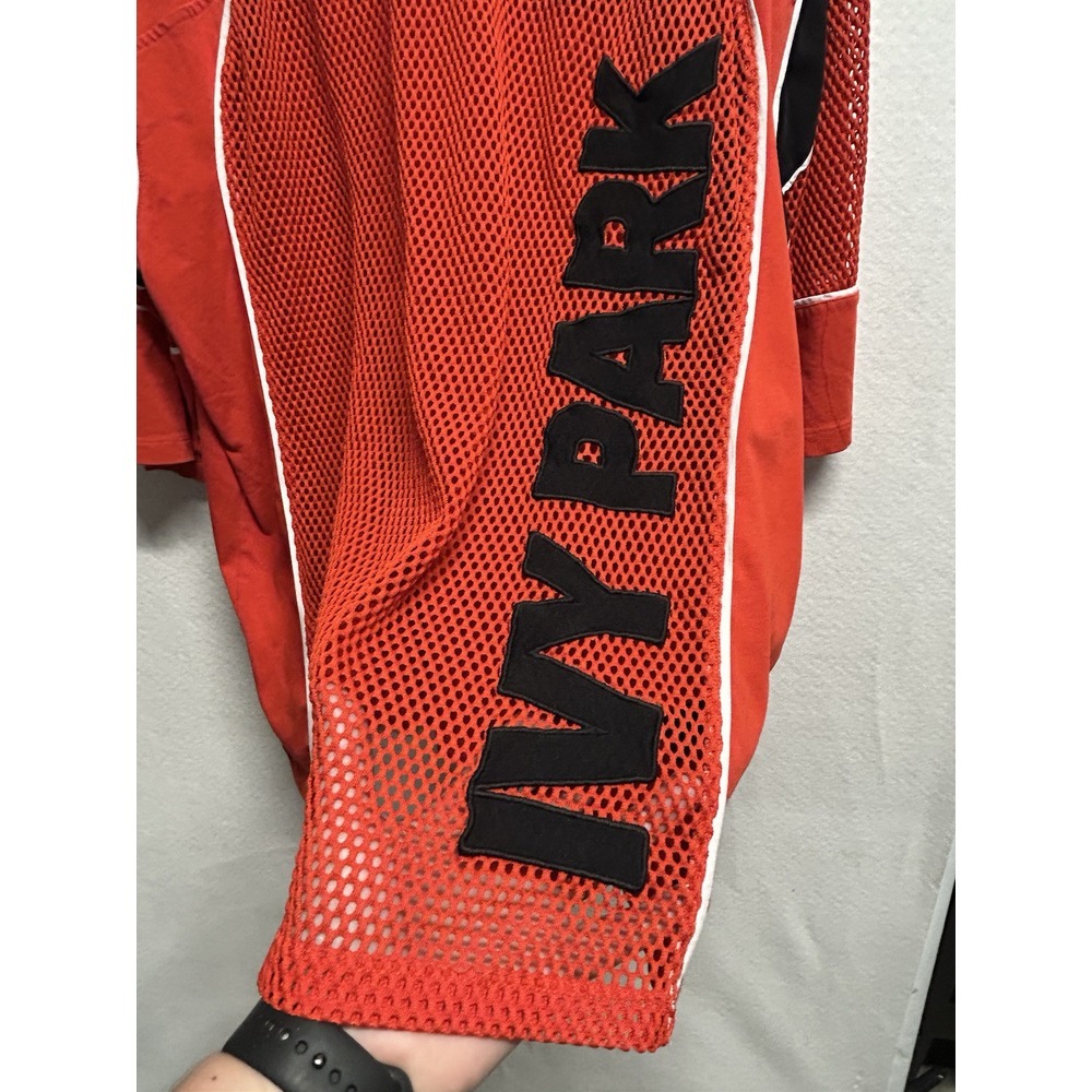 IVY PARK Mesh Oversized Logo V Neck Tee Red Size Large - Picture 3 of 8